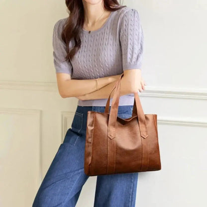 Grace’s Minimalist Luxe | Soft Shoulder Bag